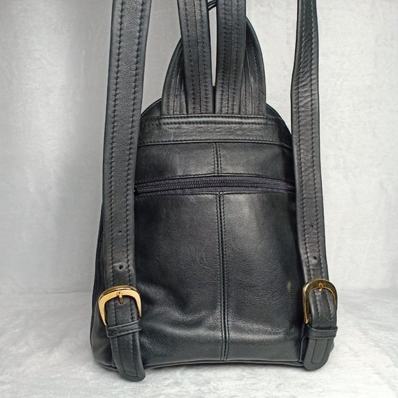 Tignanello Small vintage style leather backpack - Picture 3 of 10